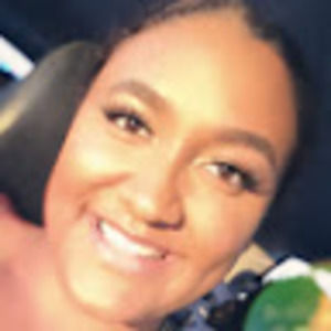 Meet your Posher, Naomi